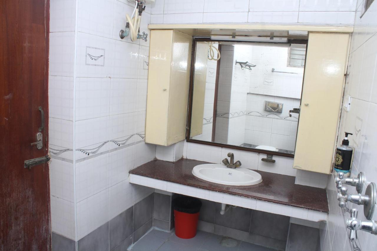 Skyry Hotels T Nagar Chennai Dış mekan fotoğraf