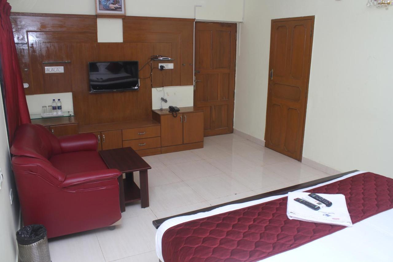 Skyry Hotels T Nagar Chennai Dış mekan fotoğraf