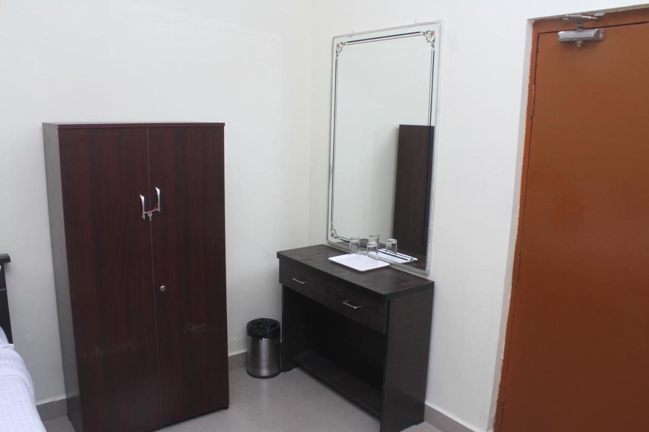Skyry Hotels T Nagar Chennai Dış mekan fotoğraf